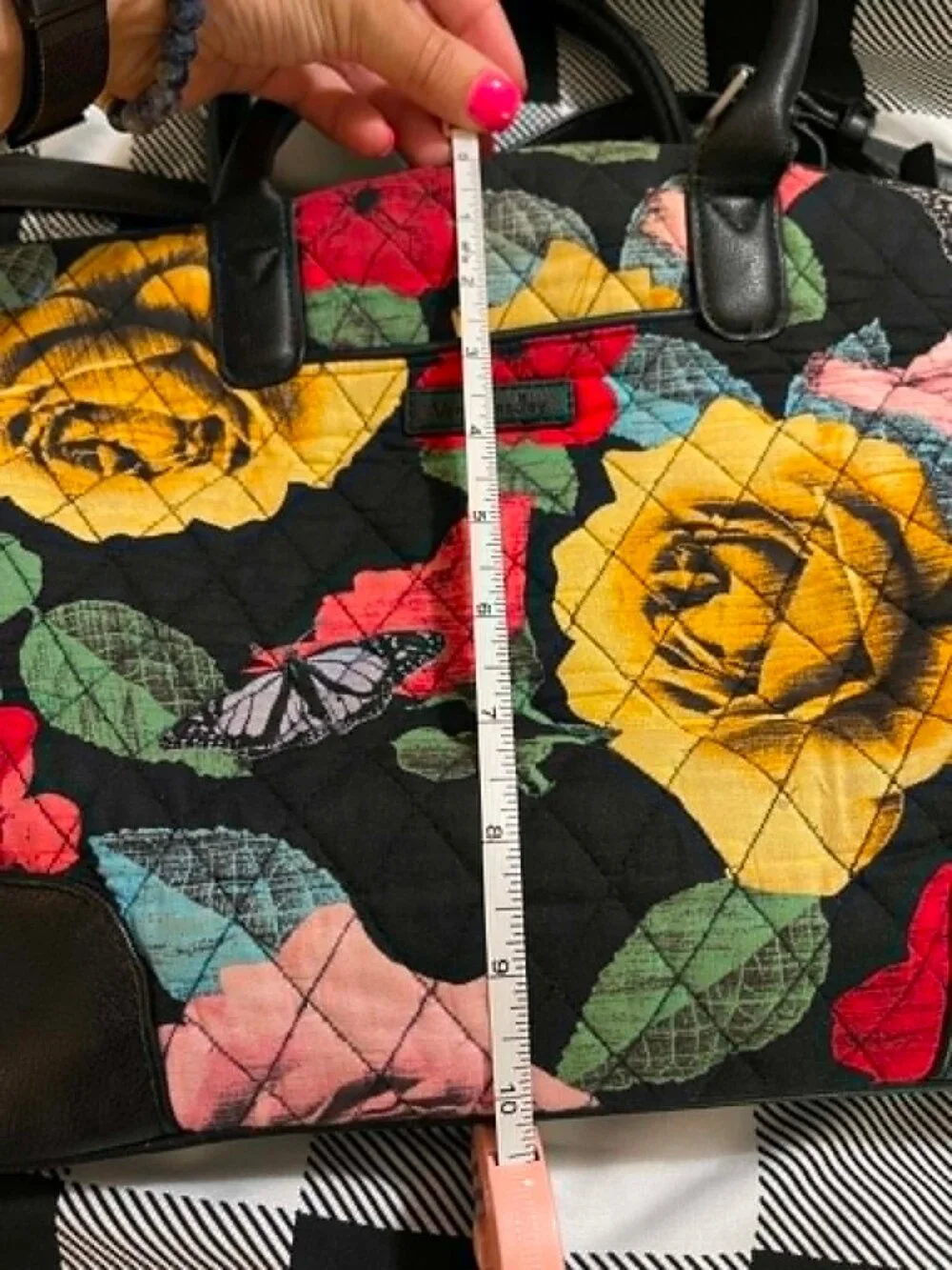 LIKE NEW Vera Bradley Quilted Cotton Satchel, Roses and Butterflies 14" x 10 - Picture 10 of 14